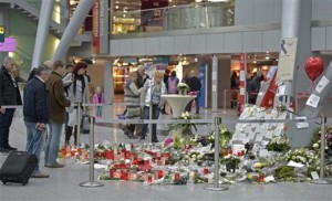 Lufthansa admits knowing co-pilot who crashed Germanwings flight had ‘severe depression’